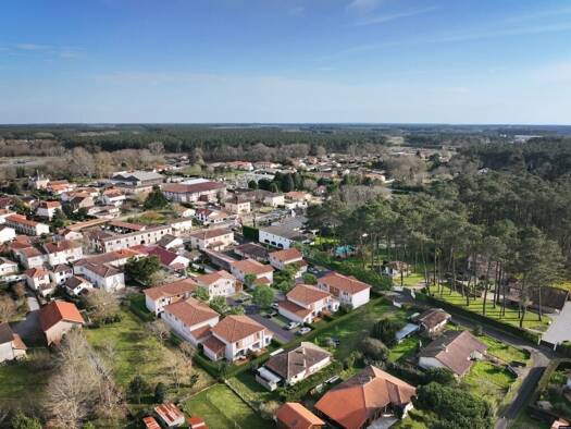 Maison à vendre 349 869 € 4 pièces 3 chambres 82,8 m² Magescq 40140
