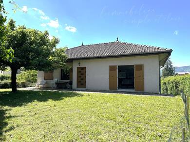 Maison de plain-pied à vendre 370 000 € 4 pièces 2 chambres 121 m² 1 401 m² de terrain Coublevie 38500