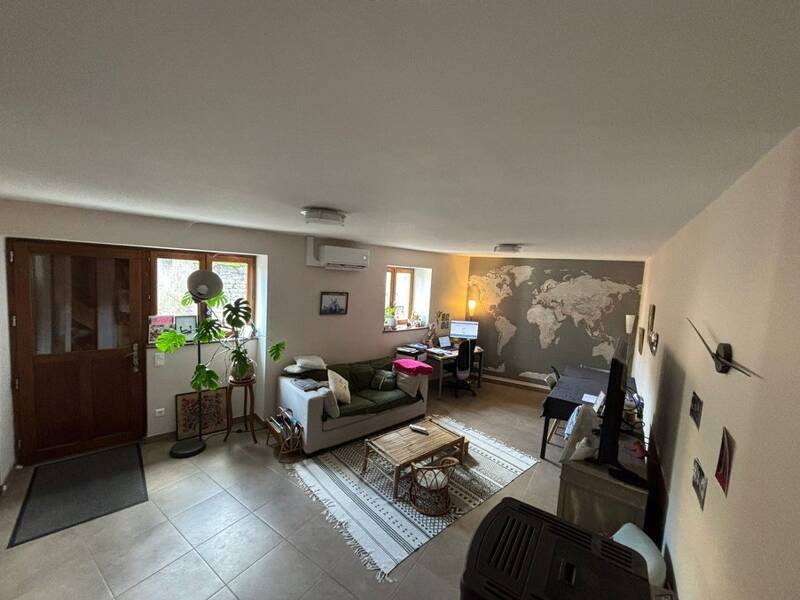 Maison à louer, 76m², PRISSE