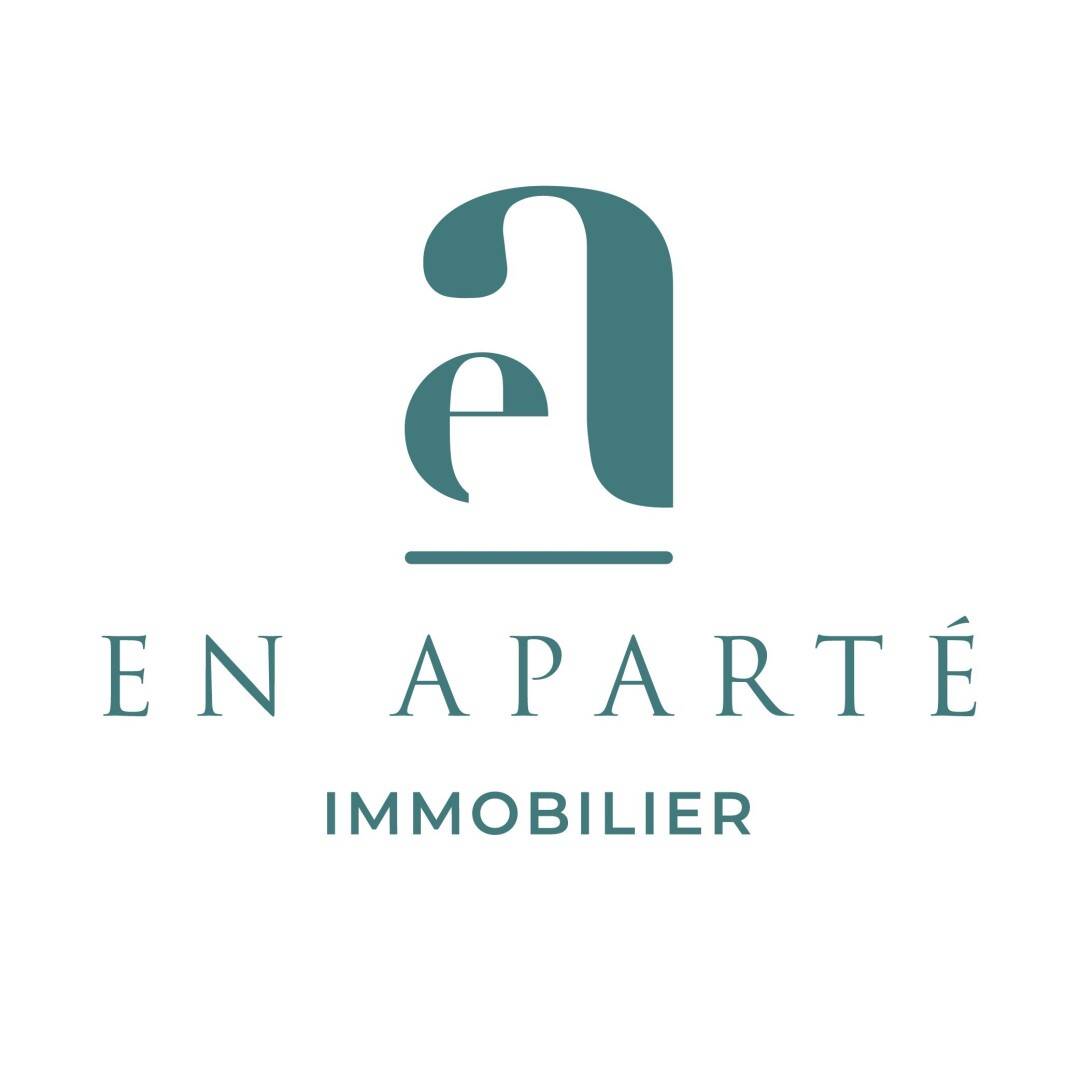 EN APARTE