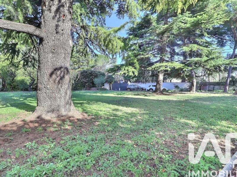 Maison à vendre, 401m², MARSEILLE 12E