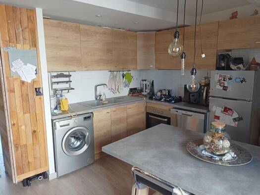 Appartement à louer 720 € 3 pièces 45,8 m² -2ème sous-sol dès le 06/04/2026 Rougiers 83170