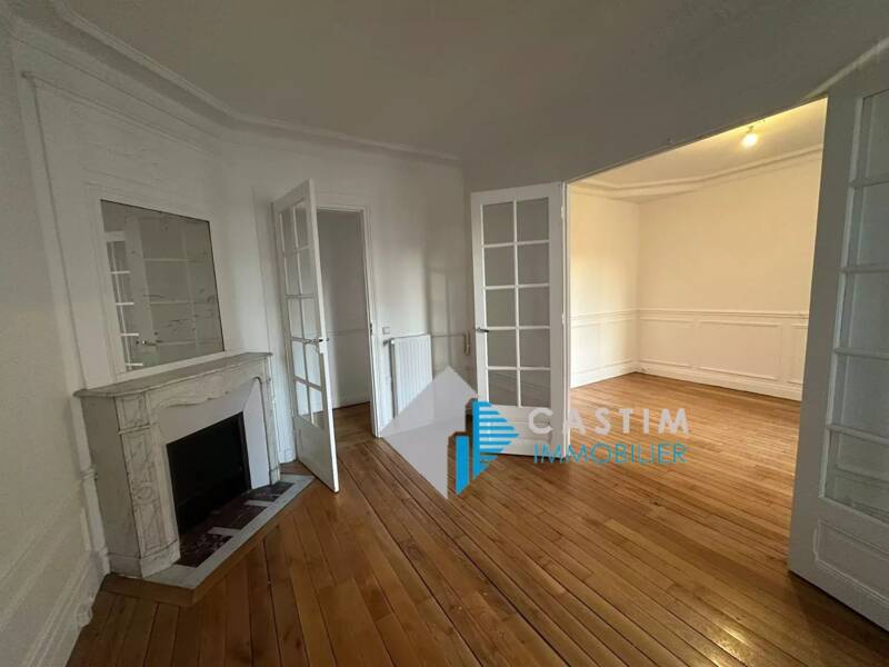 Maison à louer, 47m², PARIS 14E