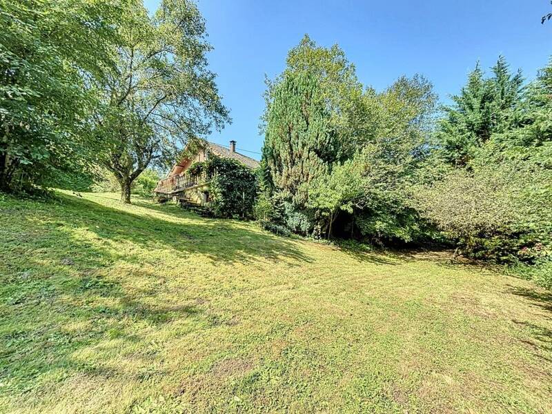 Maison à vendre, 151m², PERS JUSSY