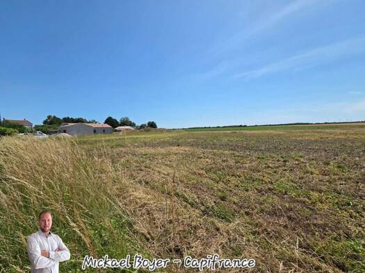 Terrain constructible viabilisé à vendre 50 028 € 1 137 m² de terrain Val-du-Mignon 79210
