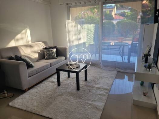 Studio à vendre 160 000 € 1 pièce 23,1 m² RDC/4 Saint-Mandrier-sur-Mer 83430