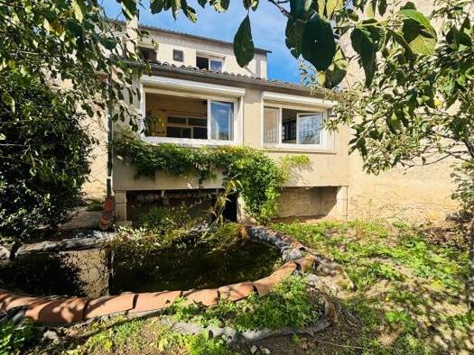 Maison à vendre 87 000 € 4 pièces 3 chambres 349,8 m² 358 m² de terrain Ouest Montmorillon 86500