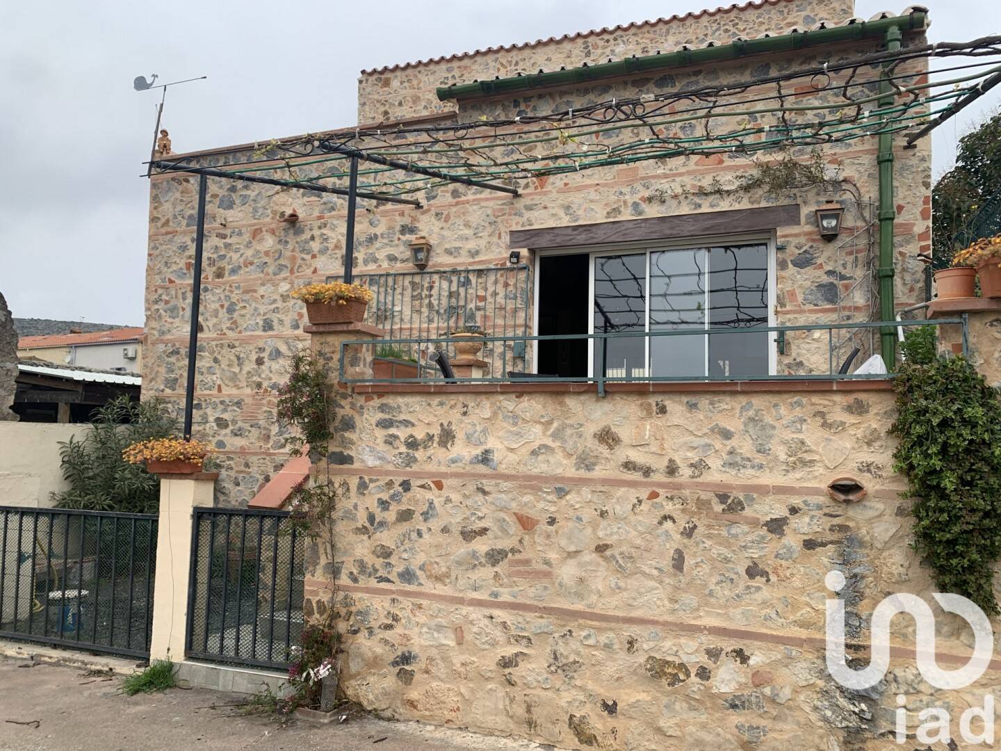 Maison à vendre, 116m², OPOUL PERILLOS