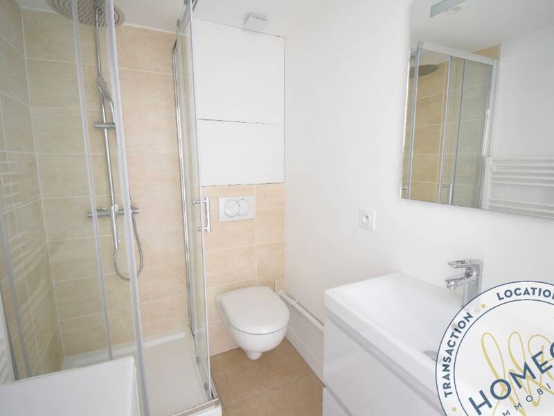 Maison à louer, 21m², LYON 8E