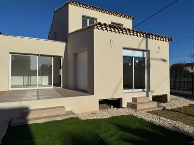 Villa à vendre 430 000 € 5 pièces 4 chambres 123 m² 353 m² de terrain Générac 30510