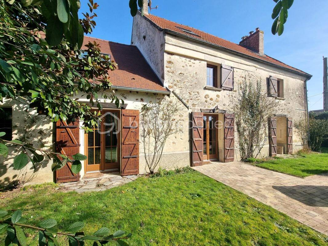 Maison à vendre, 280m², SAINT CYR SUR MORIN