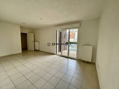 Appartement à vendre 108 000 € 1 pièce 34 m² Étage 1/4 Bois et Forêt de Fontainebleau Dammarie les Lys 77190
