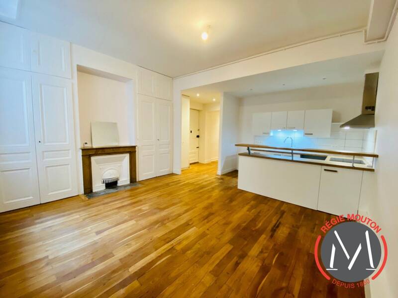 Maison à louer, 70m², LYON 2E