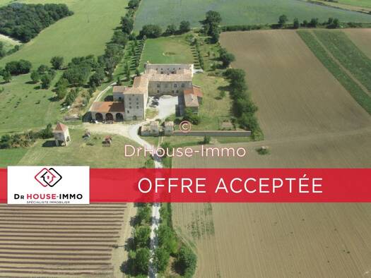 Château à vendre 1 500 000 € 22 pièces 5 chambres 550 m² 40 000 m² de terrain Lasbordes 11400