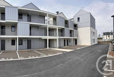 Appartement à louer 585 € 2 pièces 1 chambre 43,3 m² 3ème étage Saran 45770
