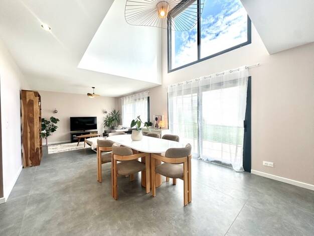Maison à vendre - Neuf 395 000 € 9 pièces 4 chambres 127 m² 570 m² de terrain Saint-Jean-Brévelay 56660
