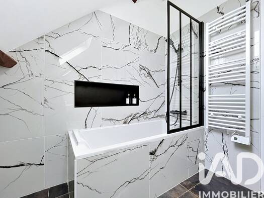 Maison à vendre 259 000 € 3 pièces 2 chambres 61 m² Villeneuve-le-Comte 77174