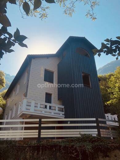 Immeuble à vendre 310 000 € 432 m² Cierp-Gaud 31440