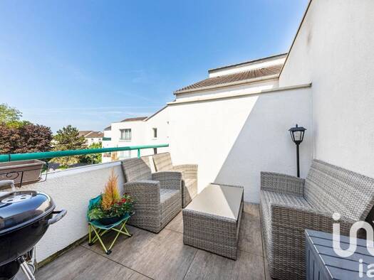 Duplex à vendre 195 000 € 4 pièces 3 chambres 90 m² Étage 3/3 Chardonnerettes Sud Sarcelles 95200