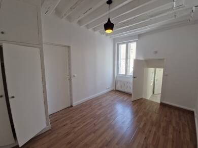 Appartement à louer 967 € 1 pièce 21 m² 3ème étage Odéon Paris 6ème 75006
