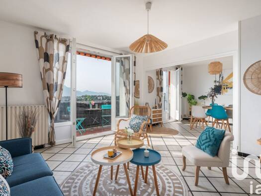 Appartement à vendre 147 000 € 3 pièces 2 chambres 72 m² Étage 6/7 Souillet-Vouise Voiron 38500