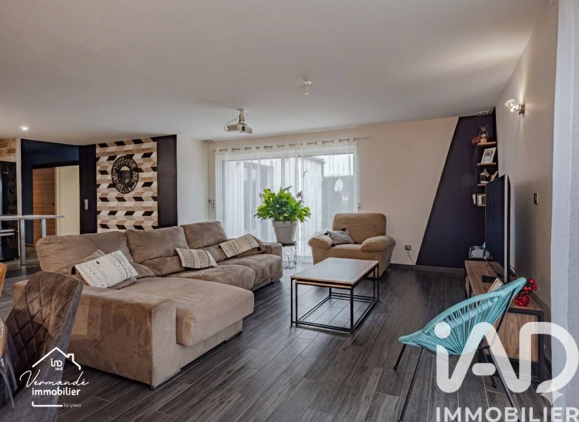 Maison à vendre, 116m², NUAILLE D'AUNIS