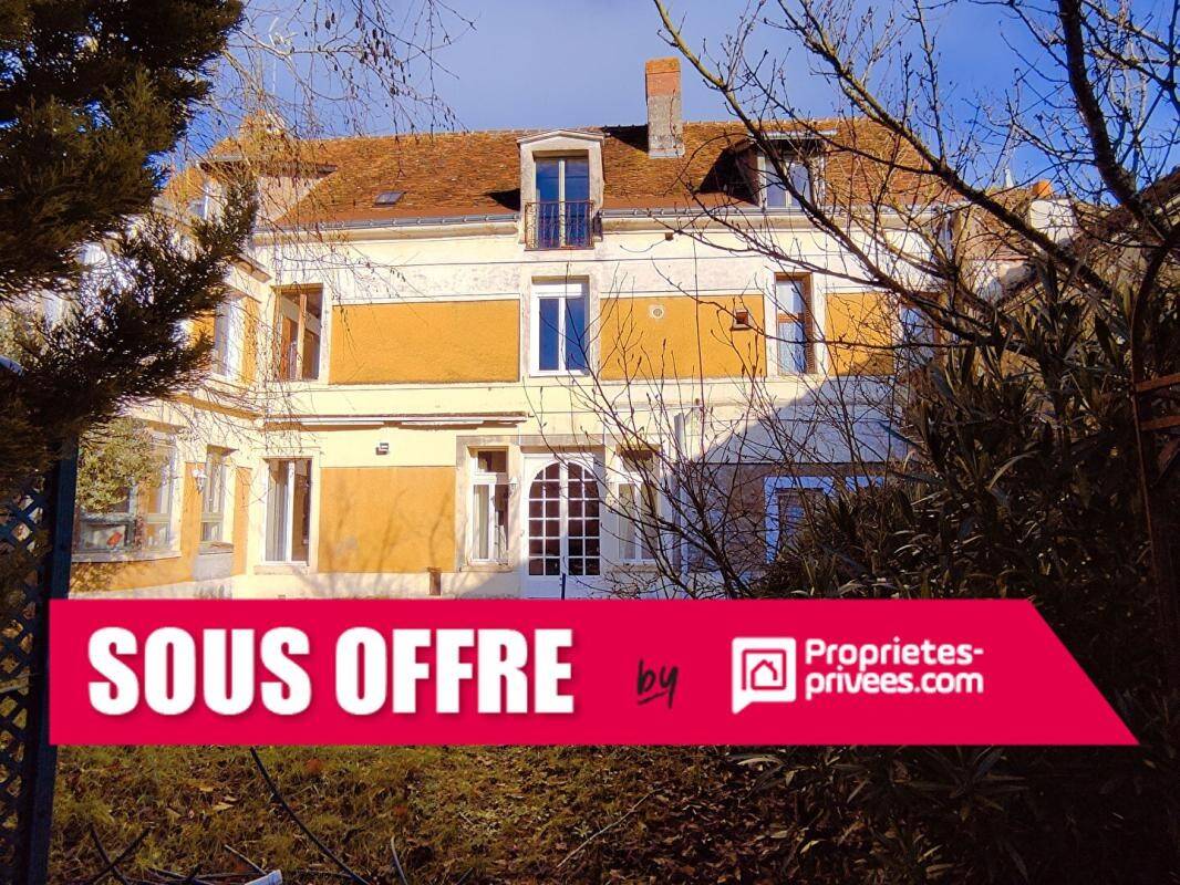 Maison à vendre, 254m², YZEURES SUR CREUSE
