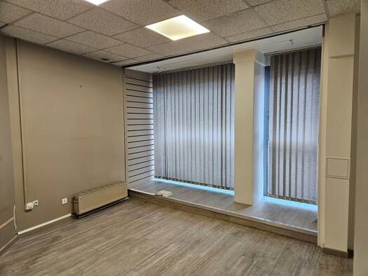 Immeuble à vendre 379 000 € 275 m² Centre Ville Est Bourgoin-Jallieu 38300