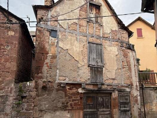 Maison à vendre 40 000 € 2 pièces 1 chambre 80 m² Marcillac-Vallon 12330