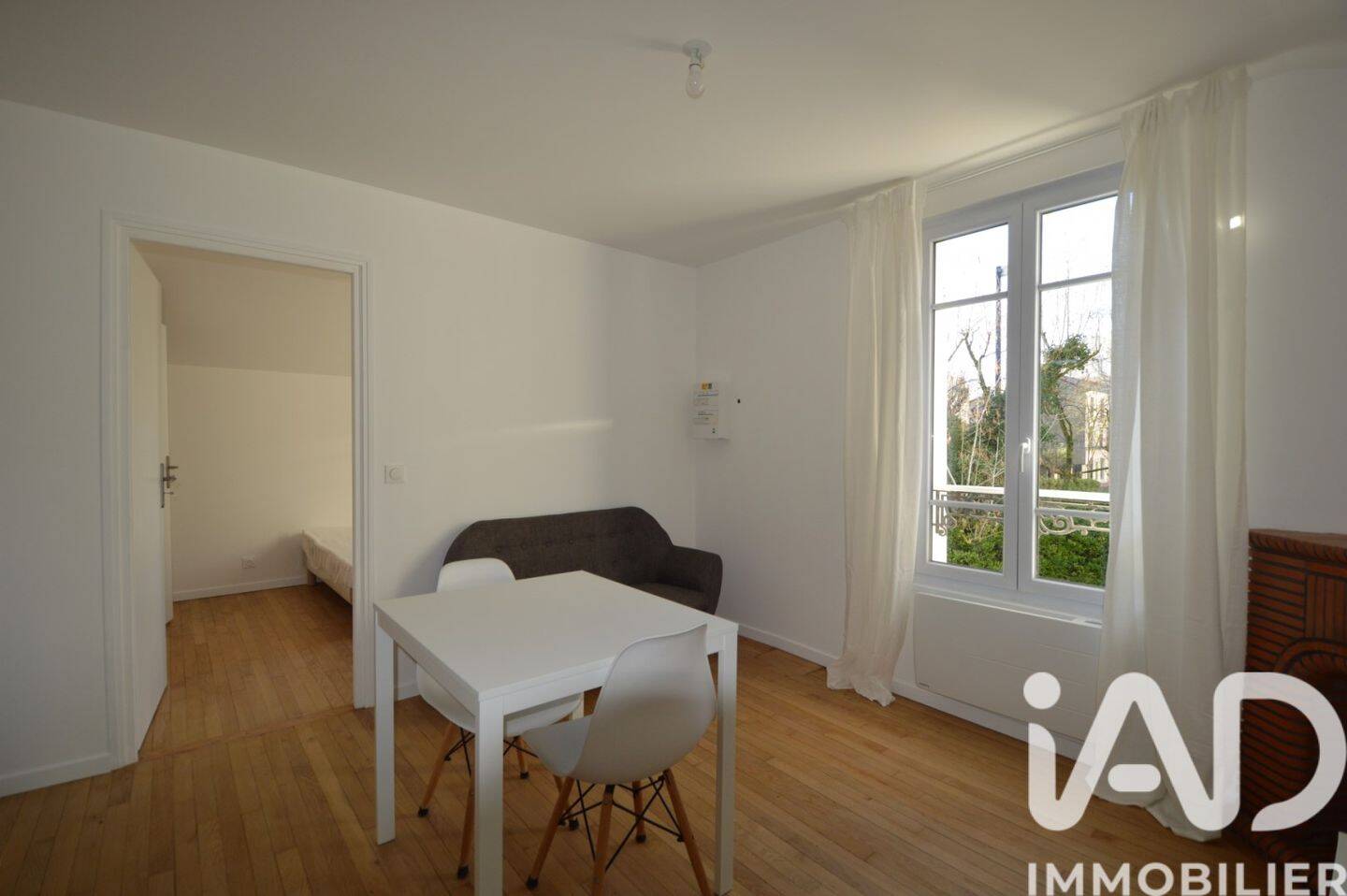Maison à louer, 27m², SAINT MAUR DES FOSSES