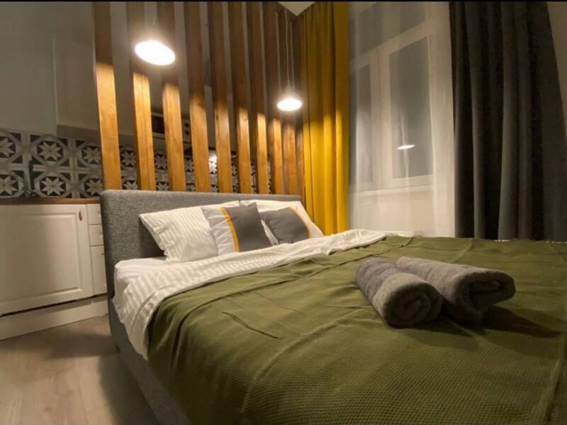 Maison à louer, 18m², PARIS 11E