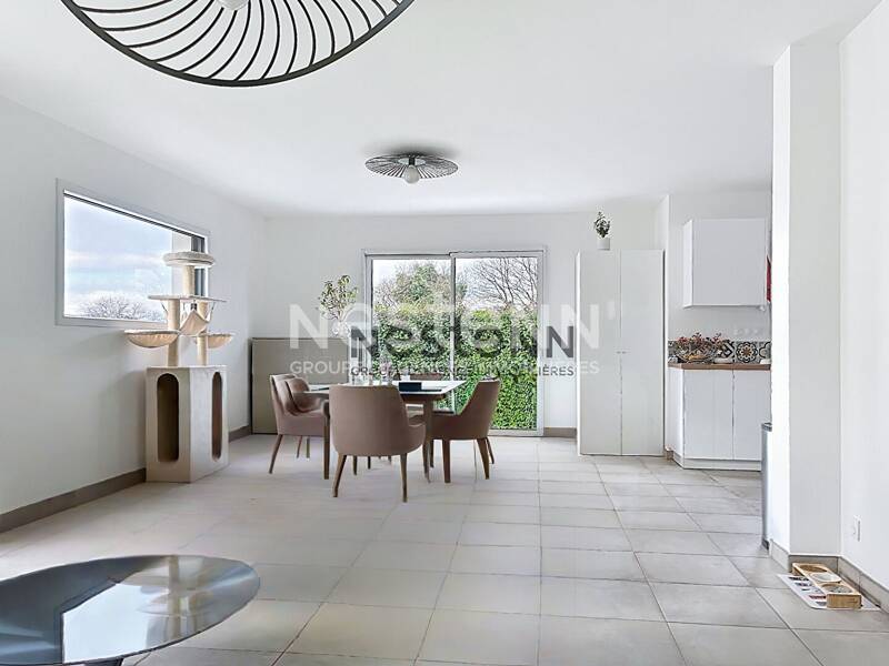 Maison à louer, 120m², SURZUR