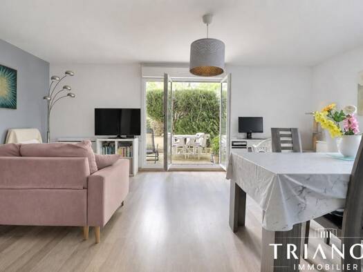 Appartement à vendre 330 000 € 4 pièces 3 chambres 80 m² Village Villepreux 78450