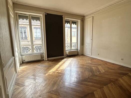 Appartement à louer 995 € 3 pièces 2 chambres 59 m² Presqu'île - Centre ville - Cordeliers Lyon 2ème arrondissement 69002