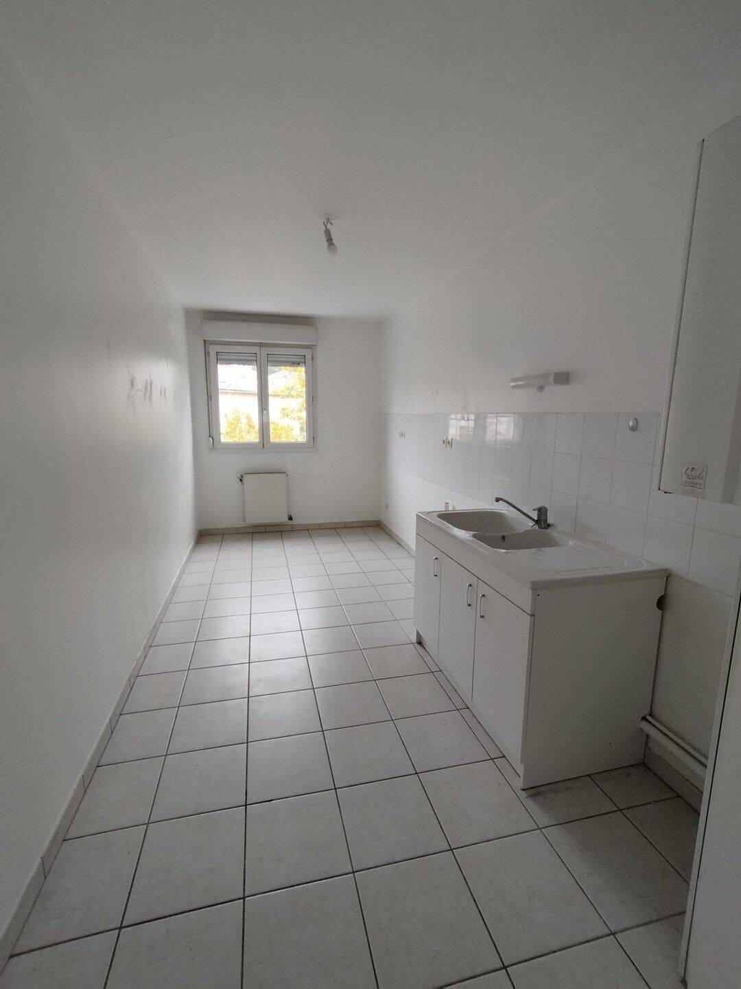 Maison à louer, 72m², TASSIN LA DEMI LUNE