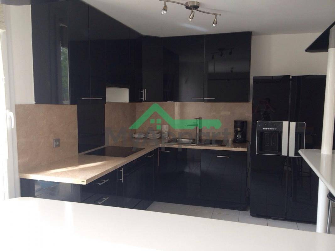 Maison à louer, 97m², CERGY