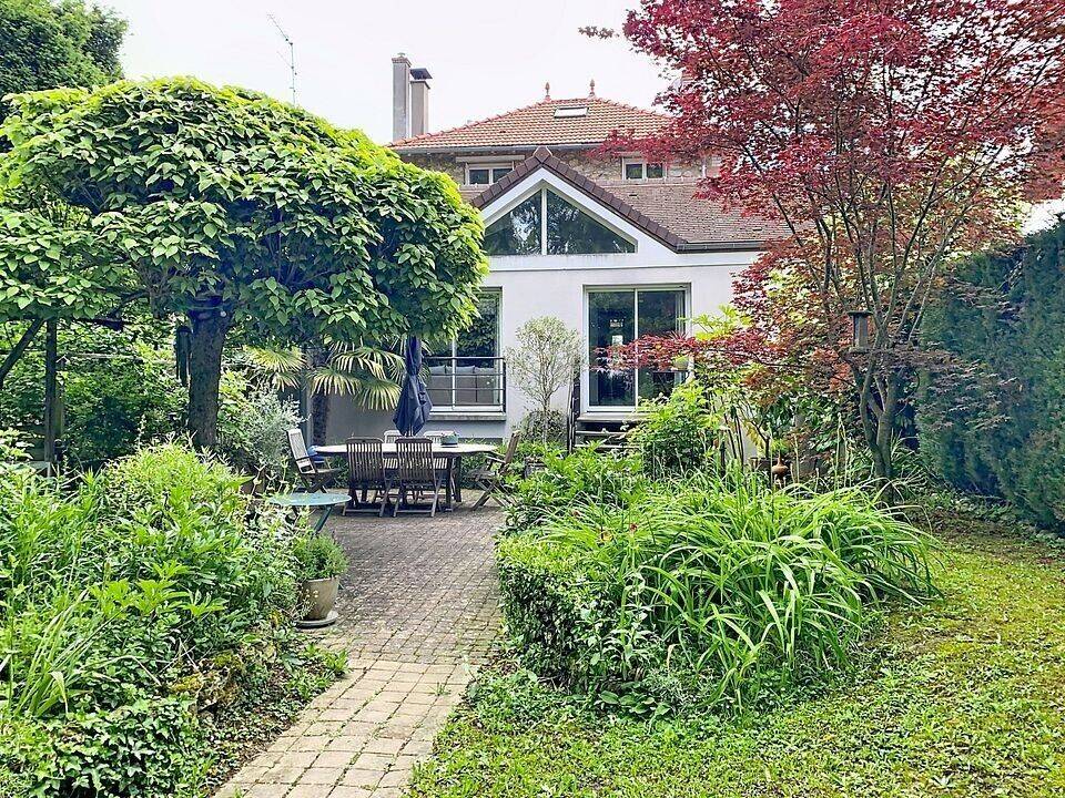 Maison à vendre, 131m², MANDRES LES ROSES