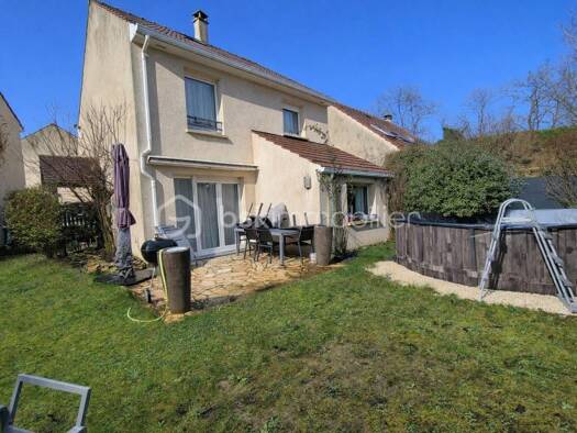 Maison à vendre 335 000 € 6 pièces 4 chambres 103 m² 280 m² de terrain Ferme de Place Lisses 91090