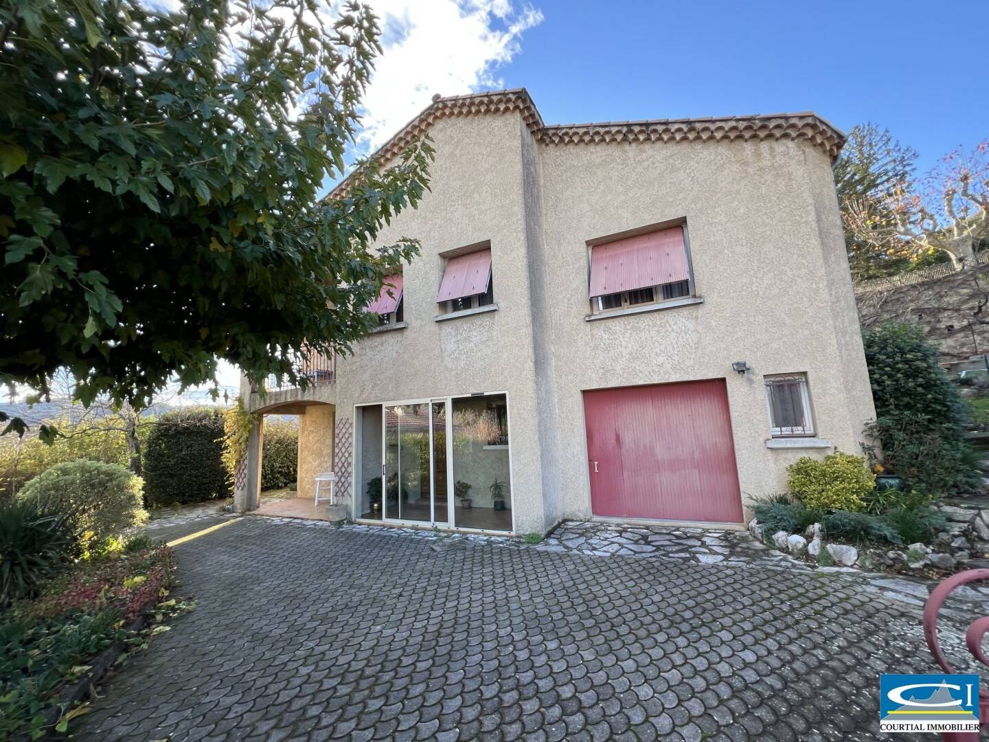 Maison à vendre, 154m², SAINT JEAN DE MUZOLS