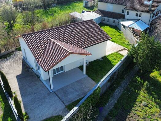 Maison de plain-pied à vendre 299 000 € 4 pièces 3 chambres 88 m² 591 m² de terrain Tramolé 38300