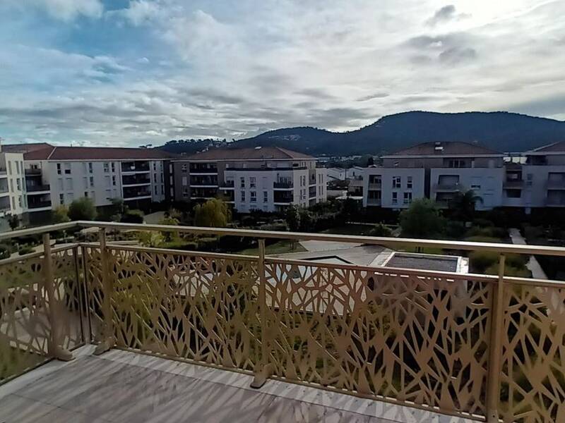 Maison à louer, 57m², HYERES