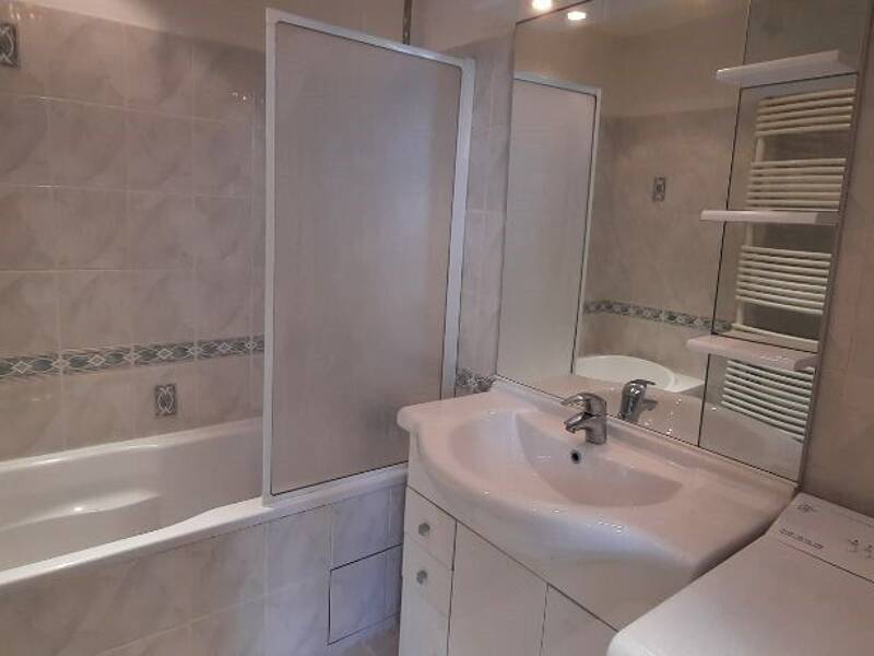 Maison à louer, 42m², CALUIRE ET CUIRE