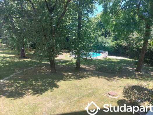 Colocation à louer 685 € 1 pièce 2 chambres 11 m² 2ème étage La Rochefoucauld-Aguilera Biarritz 64200