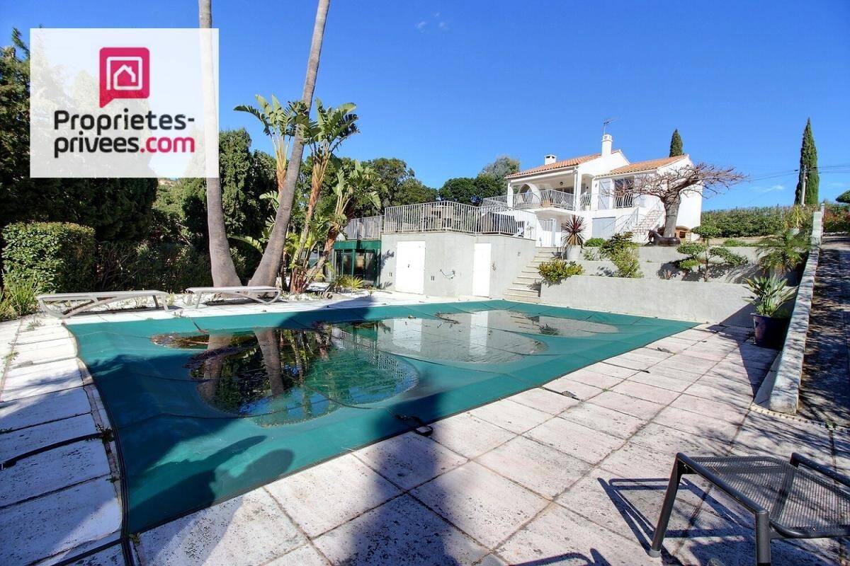 Maison à vendre, 120m², LA CROIX VALMER