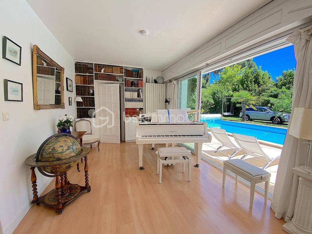Maison à vendre, 215m², MERIGNAC