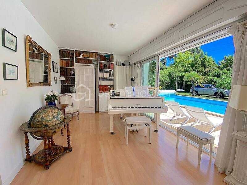 Maison à vendre, 215m², MERIGNAC