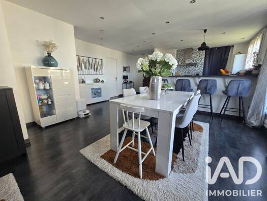 Appartement à vendre 164 990 € 4 pièces 3 chambres 78 m² Étage 9/9 Bannier-Coligny Orléans 45000