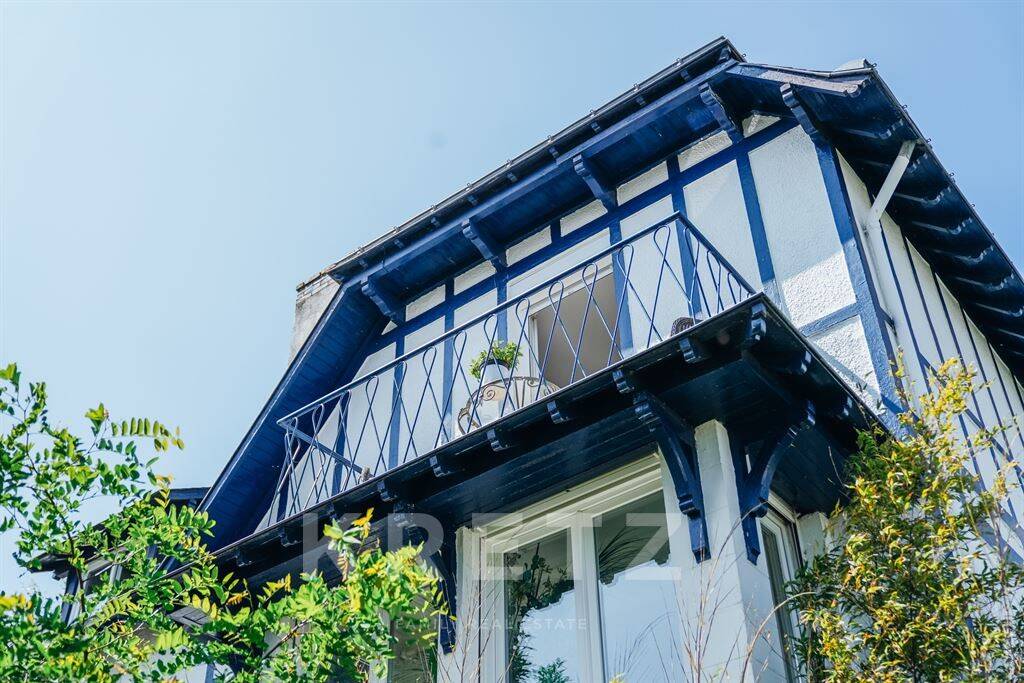 Maison à vendre, 202m², LE POULIGUEN