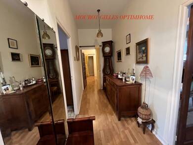 Appartement à vendre 148 000 € 5 pièces 3 chambres 122 m² Dernier étage, Étage 2/2 Rive Gauche-La Madeleine Épinal 88000