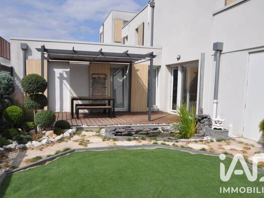 Maison de plain-pied à vendre 317 000 € 4 pièces 3 chambres 82 m² 170 m² de terrain Chemin Vert-Europe Reims 51100